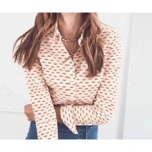Boden The Classic Shirt Pop Lips Button Down Women's 8P —more like 6P